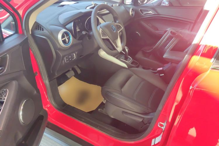 Used BYD Yuan New Energy 2018 EV360 Smart Connect Cool Edition Driver Seat
