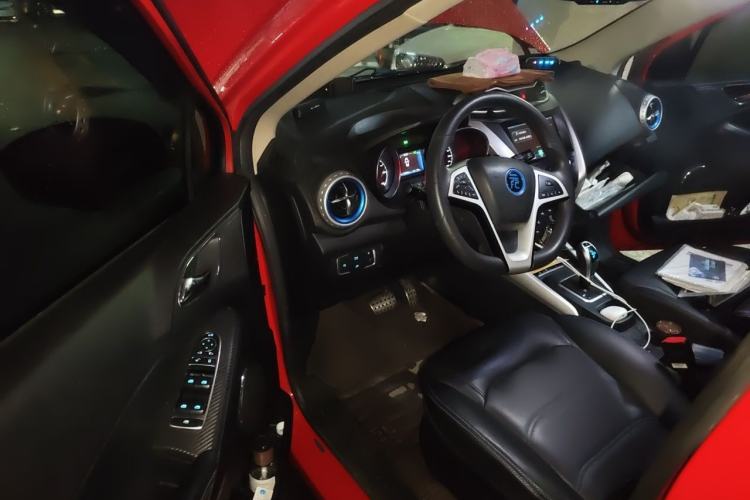Used BYD Yuan New Energy 2018 EV360 Smart Connect Cool Edition Driver Seat
