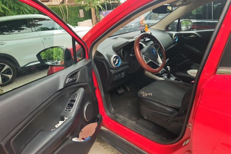 Used BYD Yuan New Energy 2018 EV360 Smart Connect Cool Edition Driver Seat