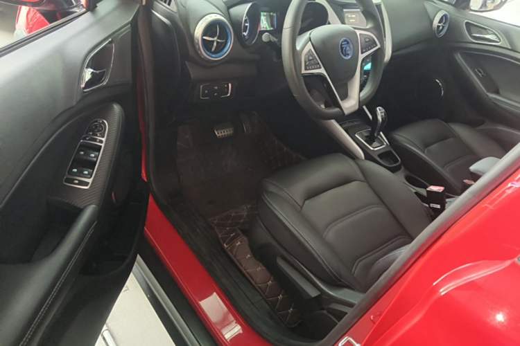 Used BYD Yuan New Energy 2018 EV360 Smart Connect Cool Edition Driver Seat