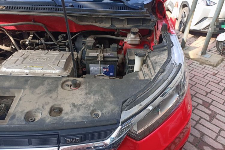 Used BYD Yuan New Energy 2018 EV360 Smart Connect Cool Edition Engine Bay Left