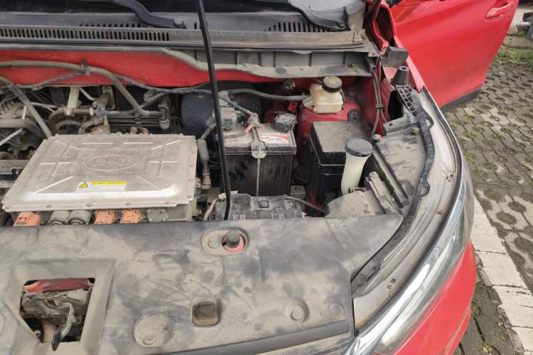 Used BYD Yuan New Energy 2018 EV360 Smart Connect Cool Edition Engine Bay Left