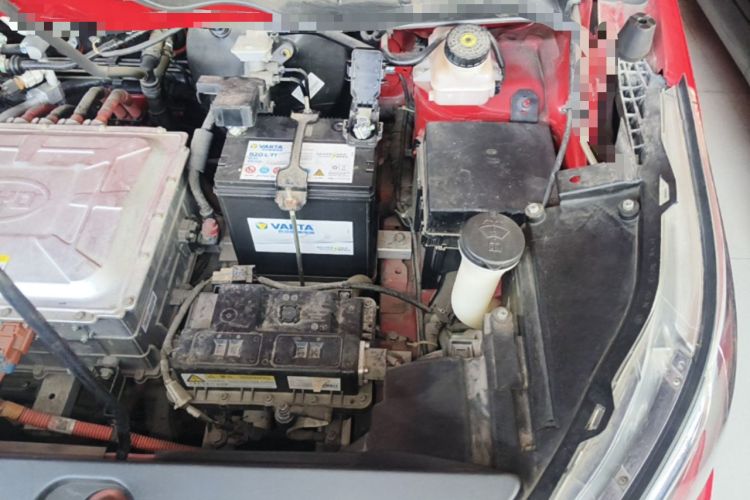 Used BYD Yuan New Energy 2018 EV360 Smart Connect Cool Edition Engine Bay Left