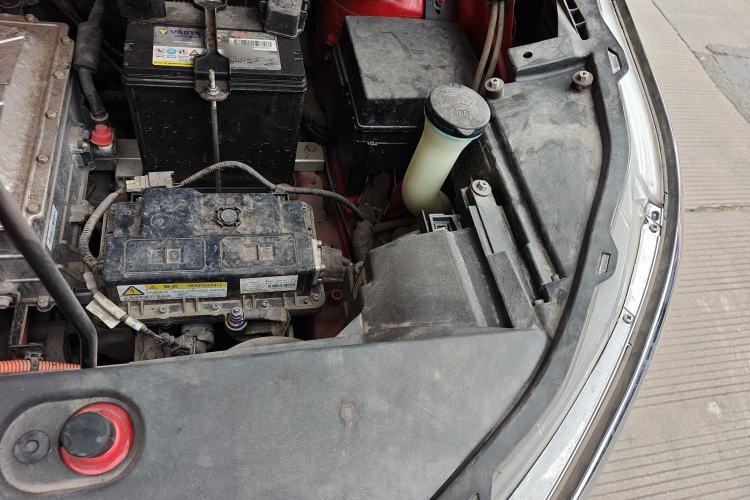 Used BYD Yuan New Energy 2018 EV360 Smart Connect Cool Edition Engine Bay Left