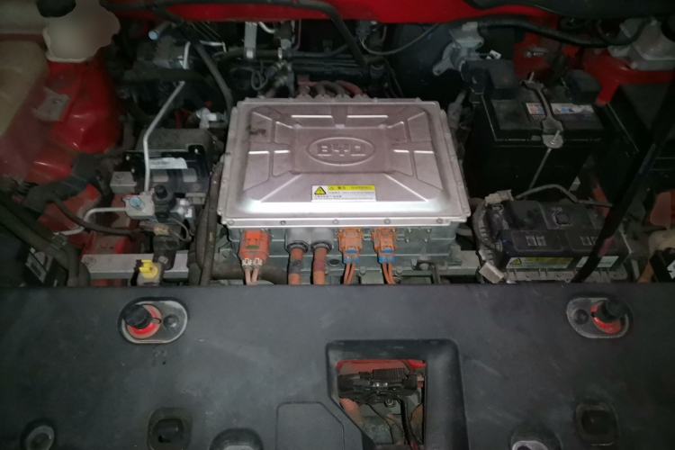 Used BYD Yuan New Energy 2018 EV360 Smart Connect Cool Edition Engine Bay