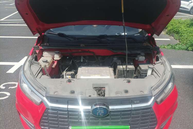 Used BYD Yuan New Energy 2018 EV360 Smart Connect Cool Edition Engine Bay