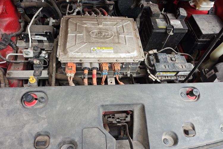 Used BYD Yuan New Energy 2018 EV360 Smart Connect Cool Edition Engine Bay