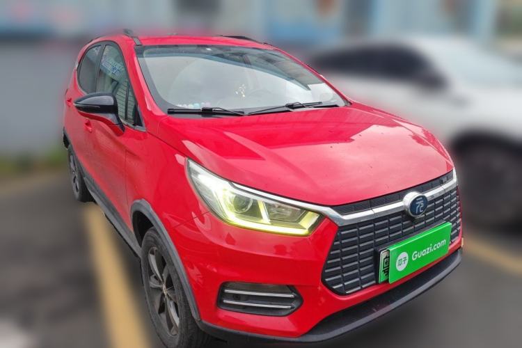 Used BYD Yuan New Energy 2018 EV360 Smart Connect Cool Edition Exterior 2