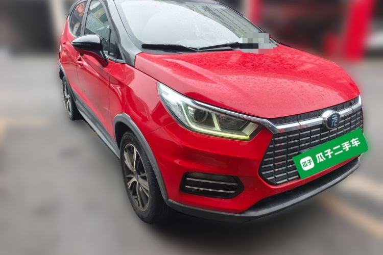 Used BYD Yuan New Energy 2018 EV360 Smart Connected Cool Model Front Right 45 Deg