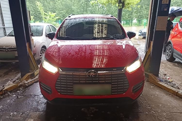 Used BYD Yuan New Energy 2018 EV360 Smart Connected Cool Model Front