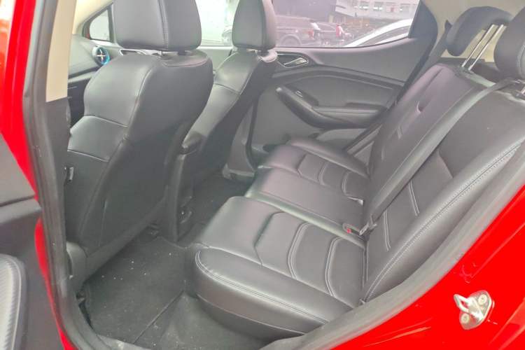 Used BYD Yuan New Energy 2018 EV360 Smart Connect Cool Edition Interior 4