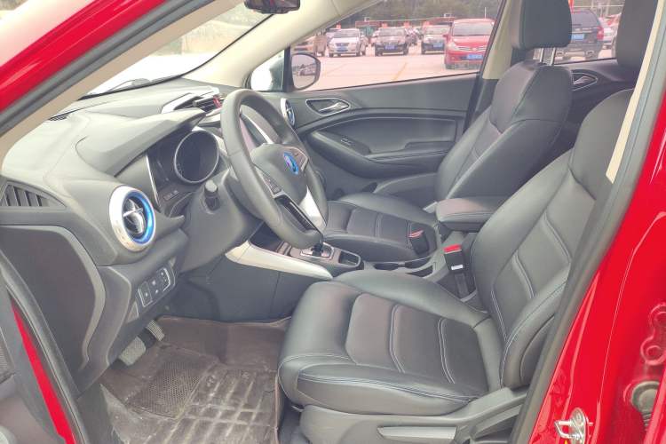 Used BYD Yuan New Energy 2018 EV360 Smart Connect Cool Edition Left Front Seat