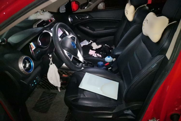 Used BYD Yuan New Energy 2018 EV360 Smart Connect Cool Edition Left Front Seat