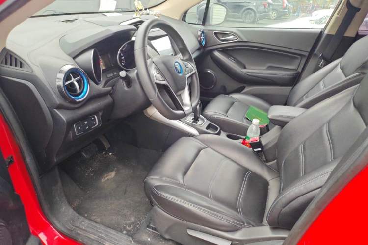 Used BYD Yuan New Energy 2018 EV360 Smart Connect Cool Edition Left Front Seat