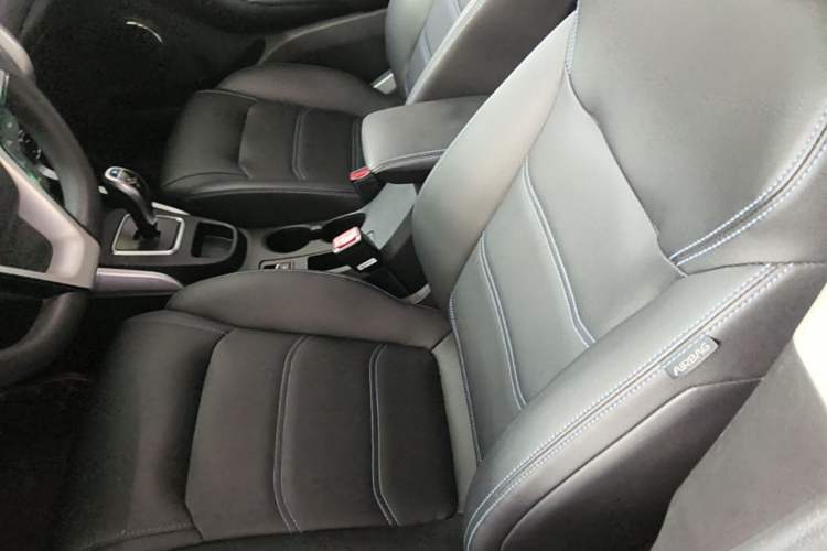 Used BYD Yuan New Energy 2018 EV360 Smart Connect Cool Edition Left Front Seat