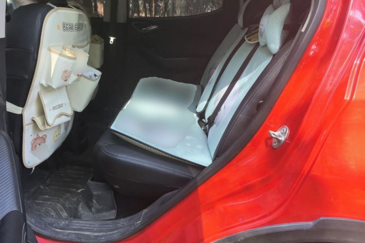 Used BYD Yuan New Energy 2018 EV360 Smart Connected Cool Model Left Rear Seat