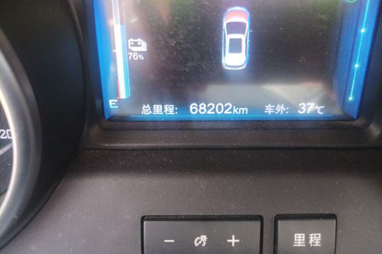 Used BYD Yuan New Energy 2018 EV360 Smart Connect Cool Edition Odometer Close Up