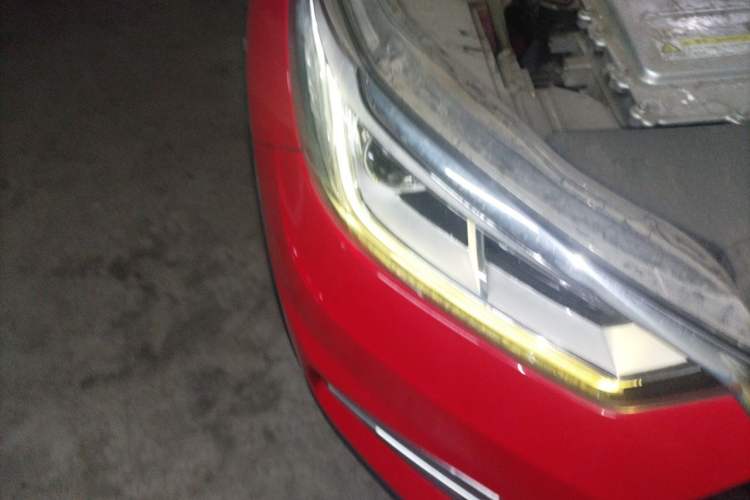 Used BYD Yuan New Energy 2018 EV360 Smart Connected Cool Model Right Front Headlight