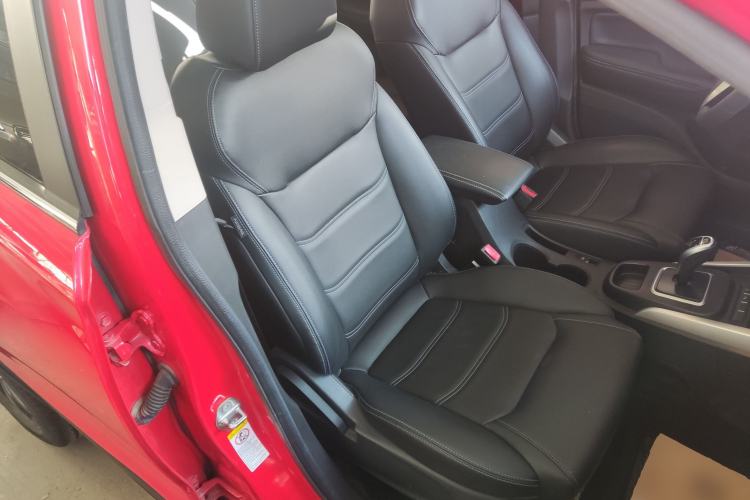 Used BYD Yuan New Energy 2018 EV360 Smart Connect Cool Edition Right Front Seat