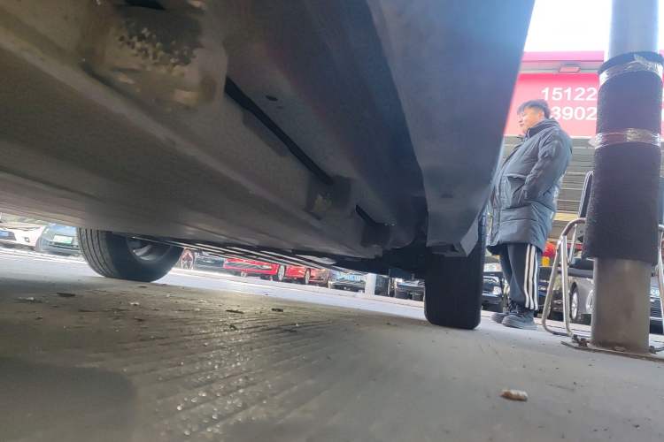 Used BYD Yuan New Energy 2018 EV360 Smart Connect Cool Edition Right Side Sill