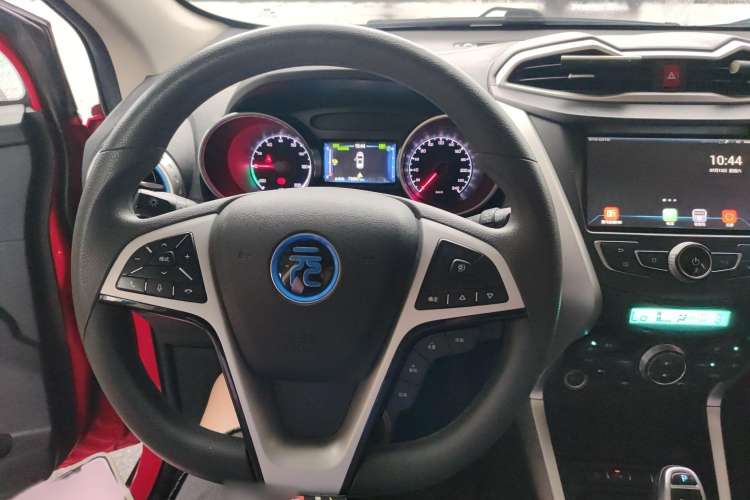 Used BYD Yuan New Energy 2018 EV360 Smart Connect Cool Edition Steering Wheel