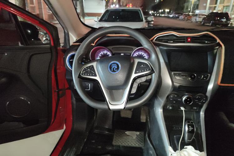 Used BYD Yuan New Energy 2018 EV360 Smart Connect Cool Edition Steering Wheel