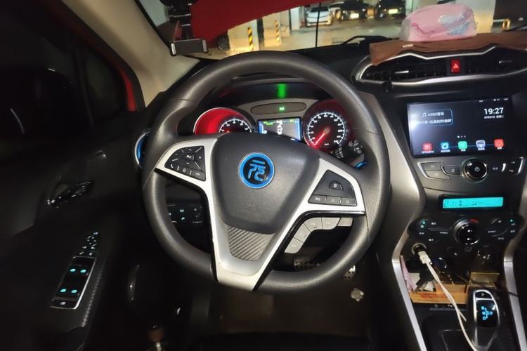 Used BYD Yuan New Energy 2018 EV360 Smart Connect Cool Edition Steering Wheel
