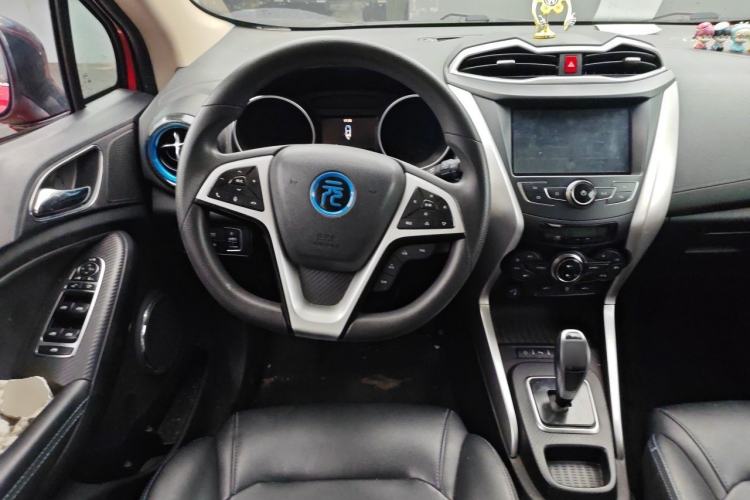 Used BYD Yuan New Energy 2018 EV360 Smart Connect Cool Edition Steering Wheel
