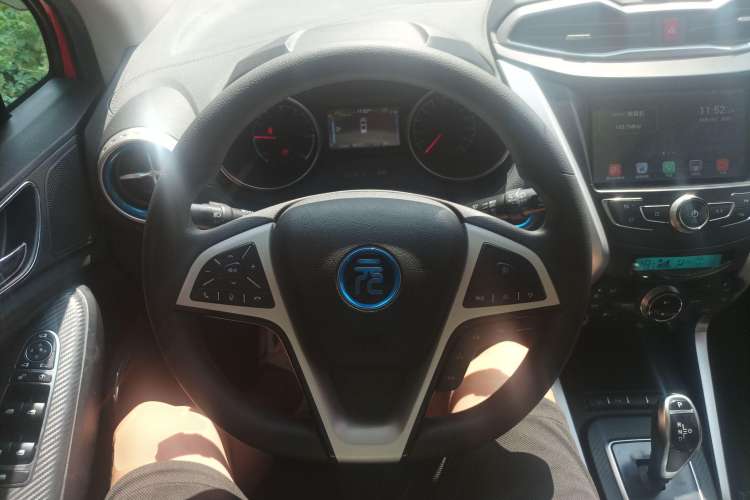 Used BYD Yuan New Energy 2018 EV360 Smart Connect Cool Edition Steering Wheel