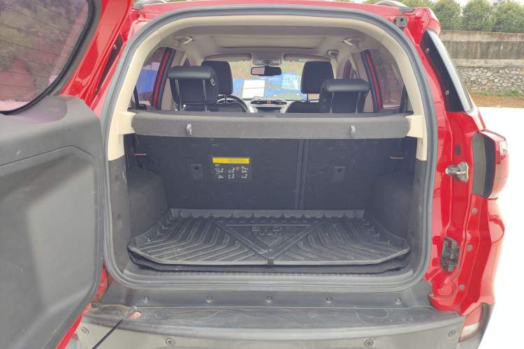Used BYD Yuan New Energy 2018 EV360 Smart Connect Cool Edition Trunk