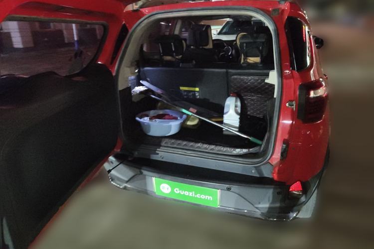 Used BYD Yuan New Energy 2018 EV360 Smart Connect Cool Edition Trunk