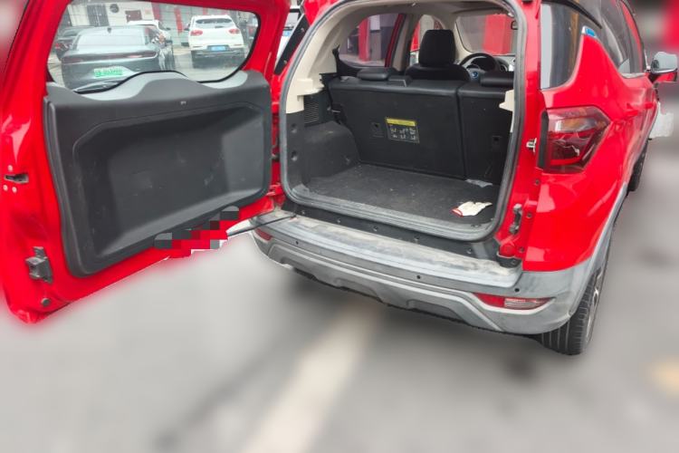 Used BYD Yuan New Energy 2018 EV360 Smart Connected Cool Model Trunk