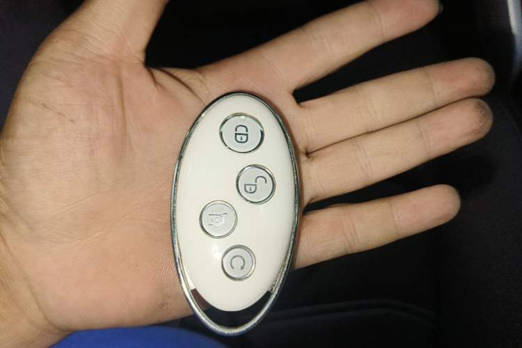 Used BYD Yuan New Energy 2018 EV360 Smart Connect Cool Edition Vehicle Key