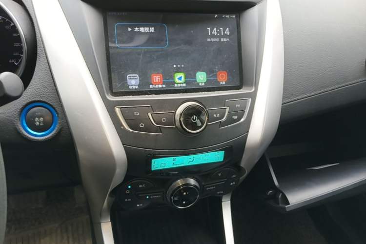 Used BYD Yuan New Energy 2018 EV360 Smart Connect Cool Edition Audio And AC Panel