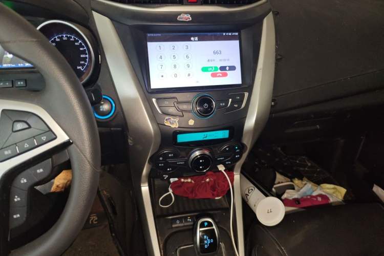 Used BYD Yuan New Energy 2018 EV360 Smart Connect Cool Edition Audio And AC Panel