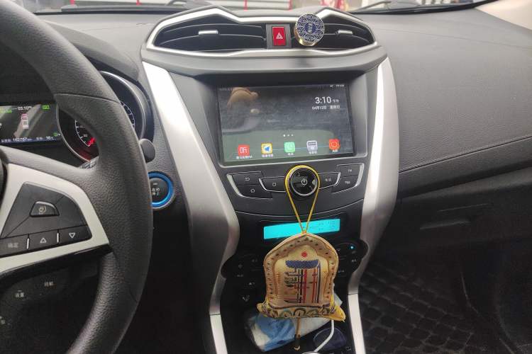 Used BYD Yuan New Energy 2018 EV360 Smart Connect Cool Edition Audio And AC Panel