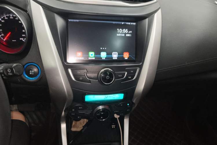 Used BYD Yuan New Energy 2018 EV360 Smart Connect Cool Edition Audio And AC Panel