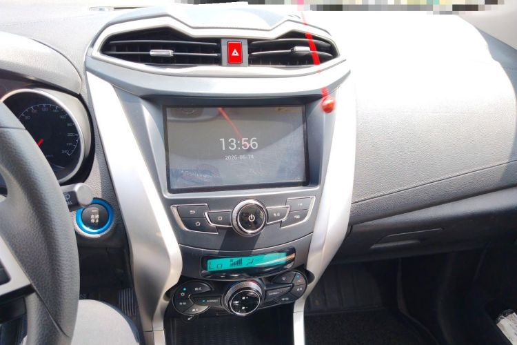 Used BYD Yuan New Energy 2018 EV360 Smart Connect Cool Edition Audio And AC Panel