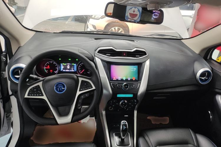 Used BYD Yuan New Energy 2018 EV360 Smart Connect Cool Edition Center Console