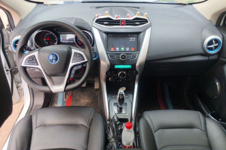 Used BYD Yuan New Energy 2018 EV360 Smart Connect Cool Edition Center Console