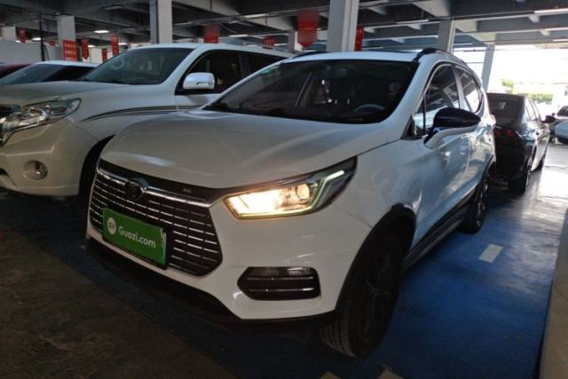Used BYD Yuan New Energy 2018 EV360 Smart Connect Cool Edition