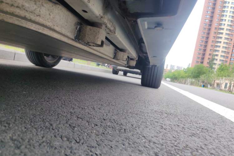 Used BYD Yuan New Energy 2018 EV360 Smart Connected Cool Model Chassis Front Left