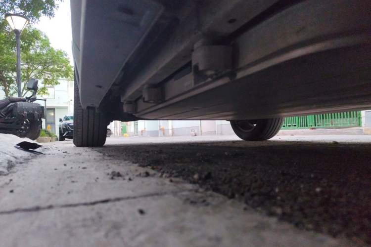 Used BYD Yuan New Energy 2018 EV360 Smart Connected Cool Model Chassis Front Right