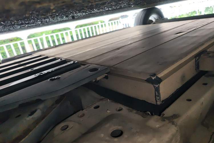 Used BYD Yuan New Energy 2018 EV360 Smart Connect Cool Edition Chassis Front Right