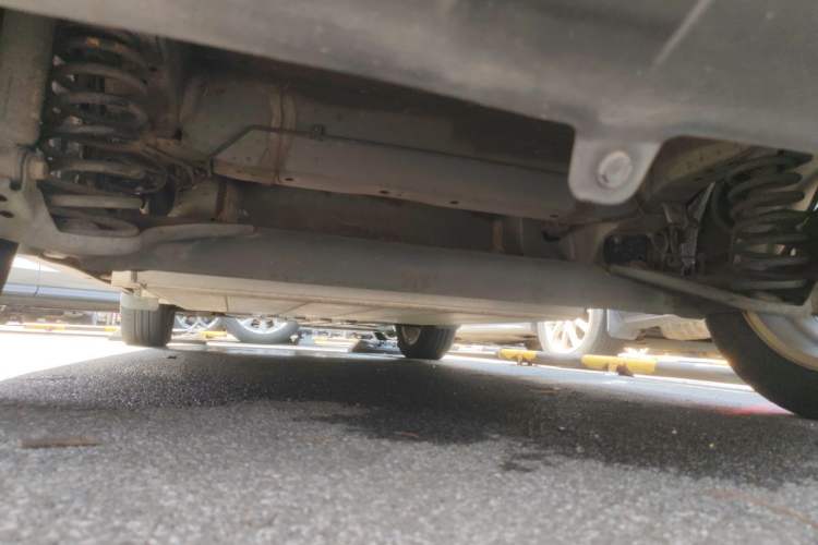 Used BYD Yuan New Energy 2018 EV360 Smart Connect Cool Edition Chassis Rear