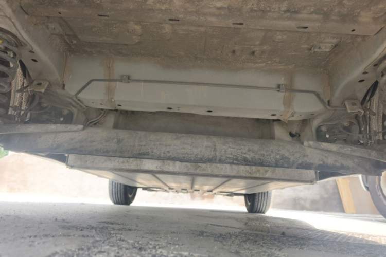 Used BYD Yuan New Energy 2018 EV360 Smart Connect Cool Edition Chassis Rear