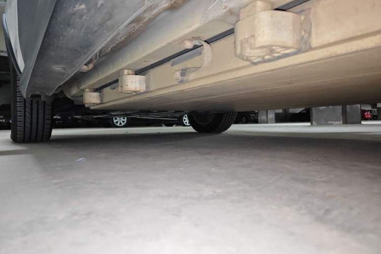 Used BYD Yuan New Energy 2018 EV360 Smart Connect Cool Edition Chassis Rear Left
