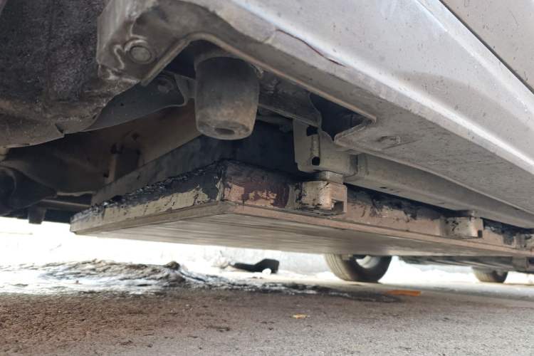 Used BYD Yuan New Energy 2018 EV360 Smart Connect Cool Edition Chassis Rear Right