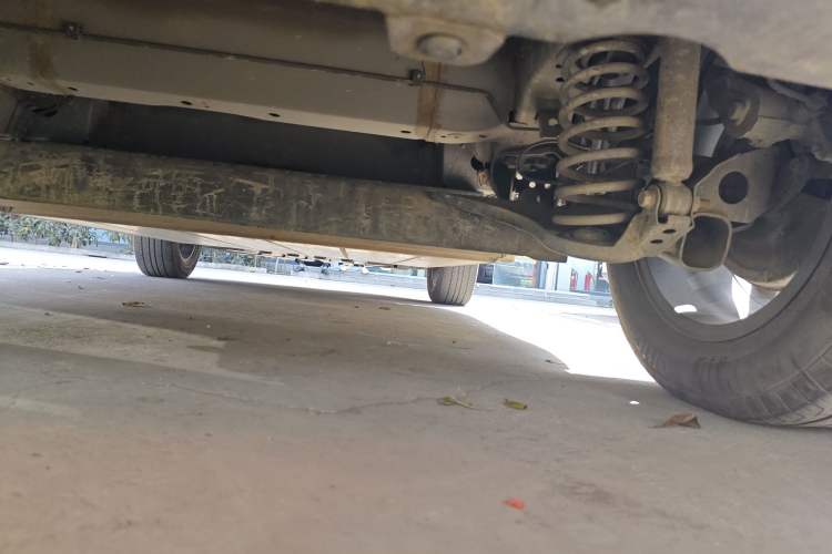 Used BYD Yuan New Energy 2018 EV360 Smart Connect Cool Edition Chassis Rear