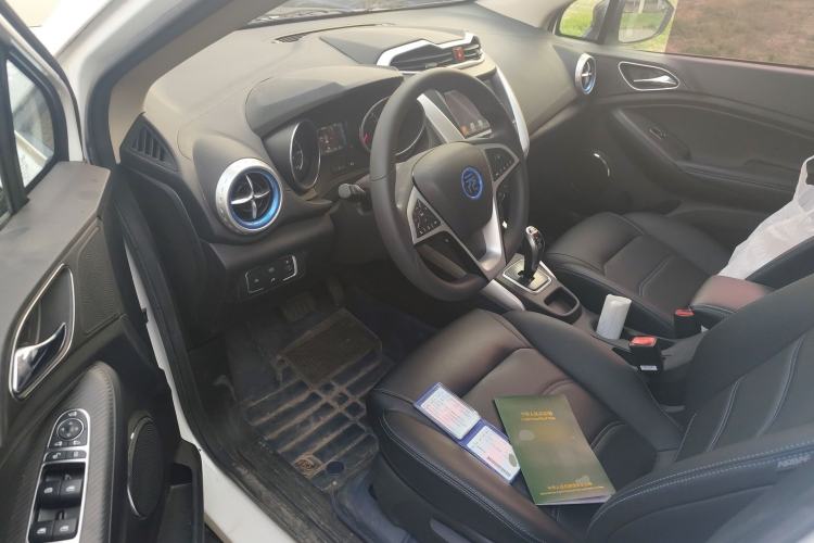 Used BYD Yuan New Energy 2018 EV360 Smart Connected Cool Model Driver Seat